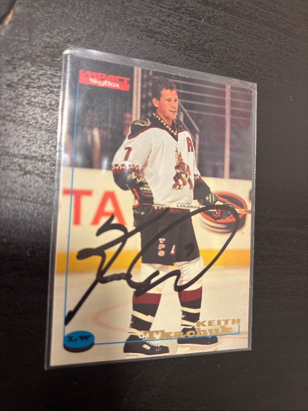 Autographed Keith tkachuk hockey card